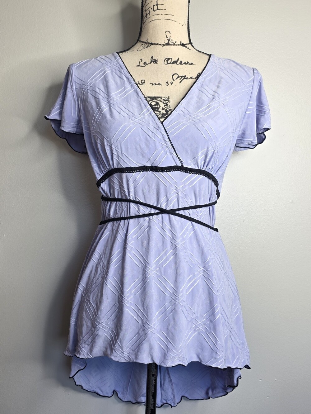 Y2k Lavender V-Neck Wrap Tunic with Black Trim Sz L